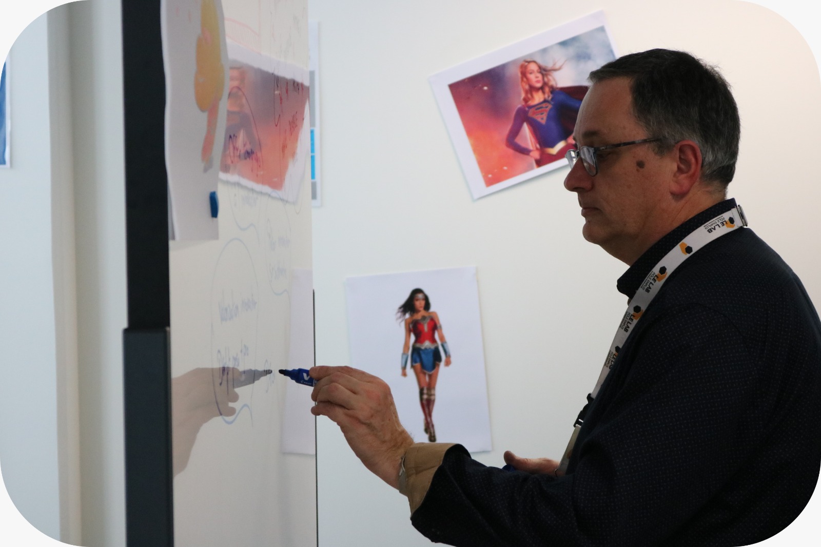 Atelier au tableau pendant la formation
